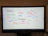 Digitale Tafeln für 4 Klassenzimmer Digitale Tafeln für 4 Klassenzimmer