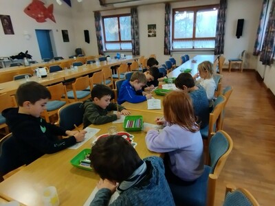 Vorweihnachtlicher Besuch in den Kindergärten