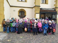 Theaterfahrt nach Amberg Kl. 1 - 2 Theaterfahrt nach Amberg Kl. 1 - 2
